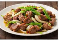 Bò xào hành tây